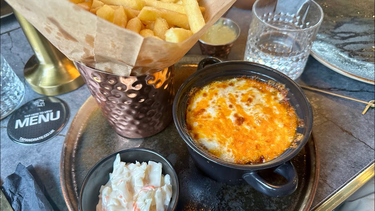 MUST TRY MOUTHWATERING LASAGNE AT THE TREEHOUSE BATLEY