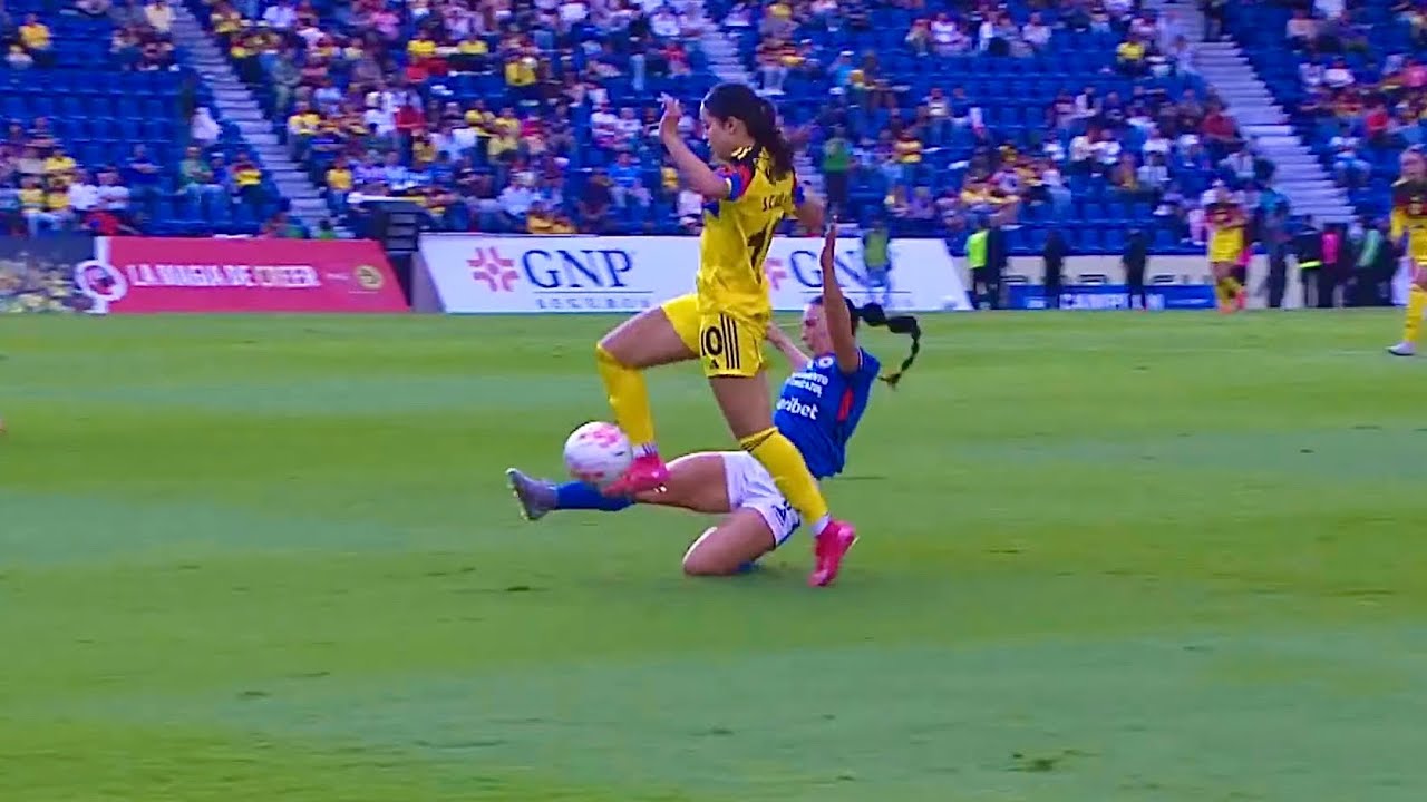 EL ARTE DE DEFENDER - FÚTBOL FEMENIL MEXICANO