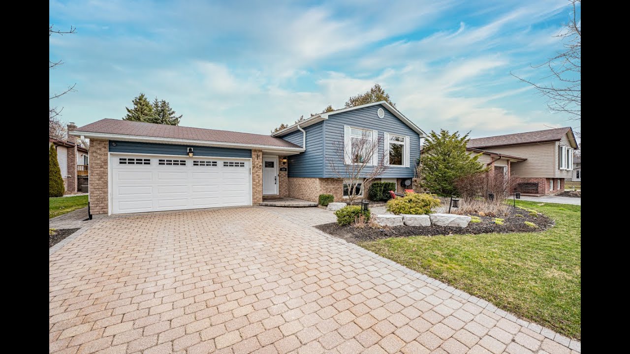 229 Thornton Avenue, Thornton, Ontario - Video Tour