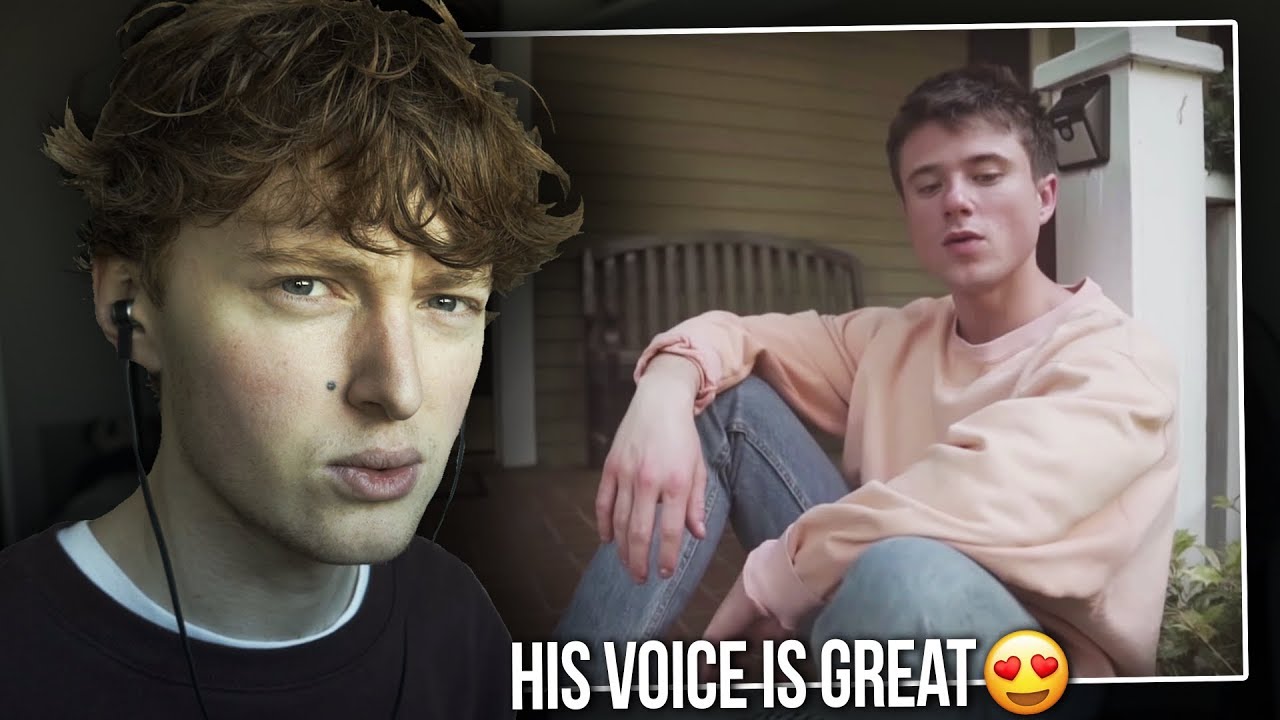 HIS VOICE IS GREAT! (Alec Benjamin - Let Me Down Slowly | Music Video Reaction/Review)