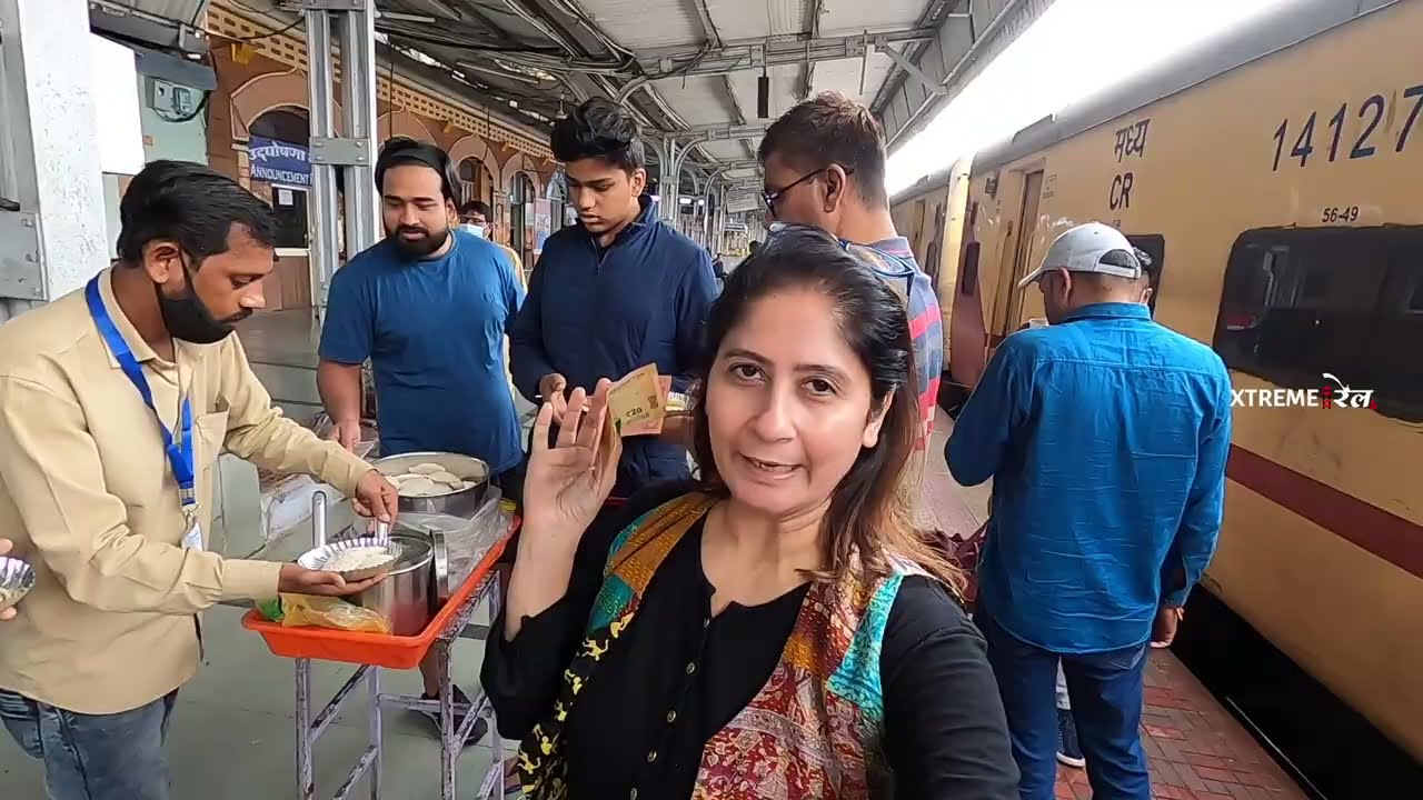 Patliputra LTT SF Express Journey In ICF Coaches *Sabse Kharab Online Khana*