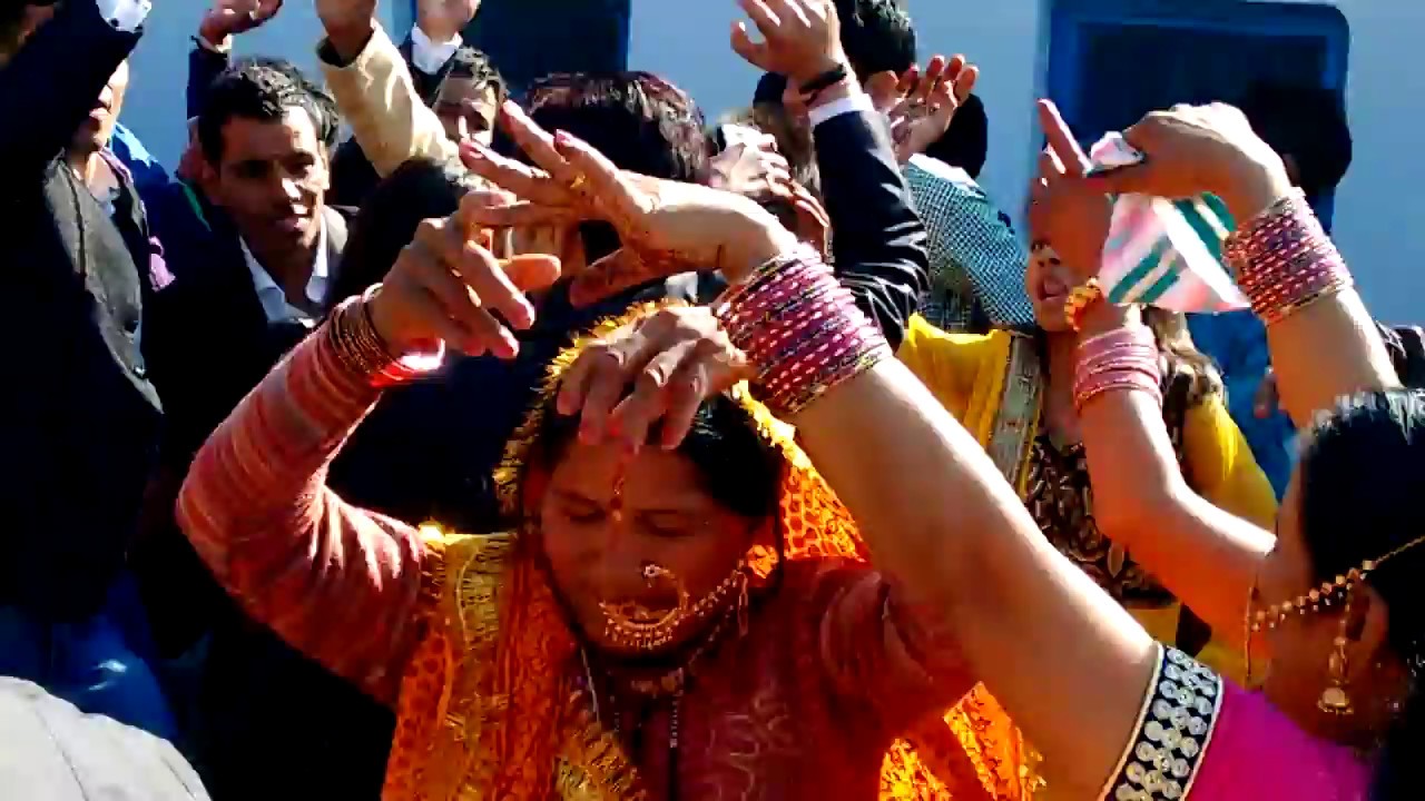 Kumaoni shaadi Dance Video  | Almora | Kanal Bunga