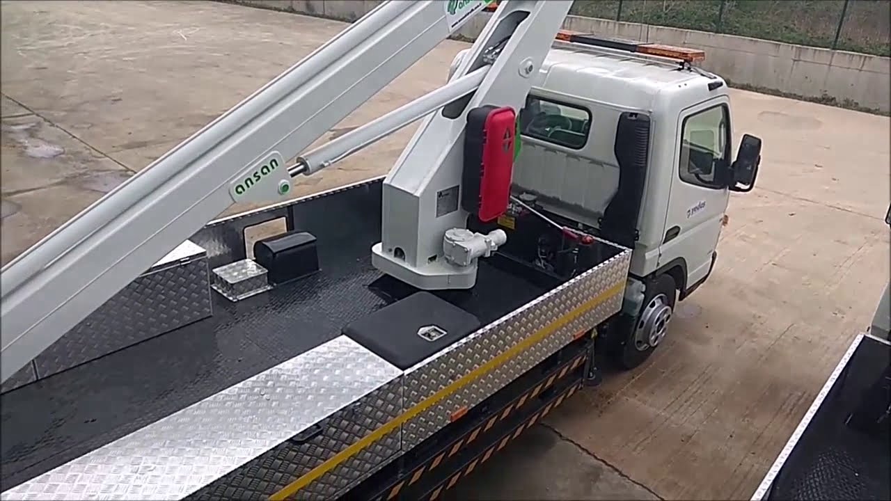 14 Mt Electric insulated Telescopic Basket Platform plataforma aérea sobre camión