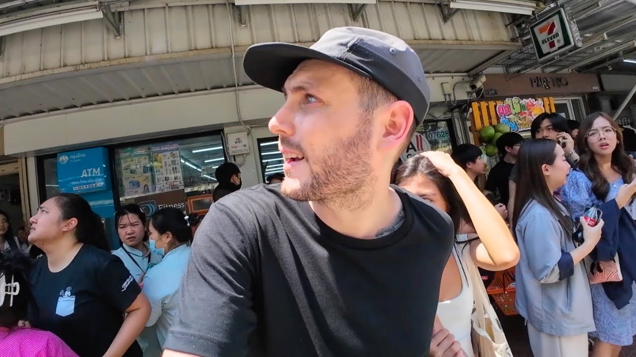 SHOCKED! Bangkok Earthquake Chaos Caught Live While Vlogging!🇹🇭