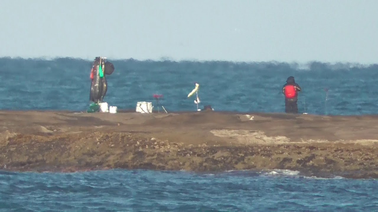 和歌山県田辺市目良沖磯　内ニシ、沖ニシの釣人　３/１０土曜日