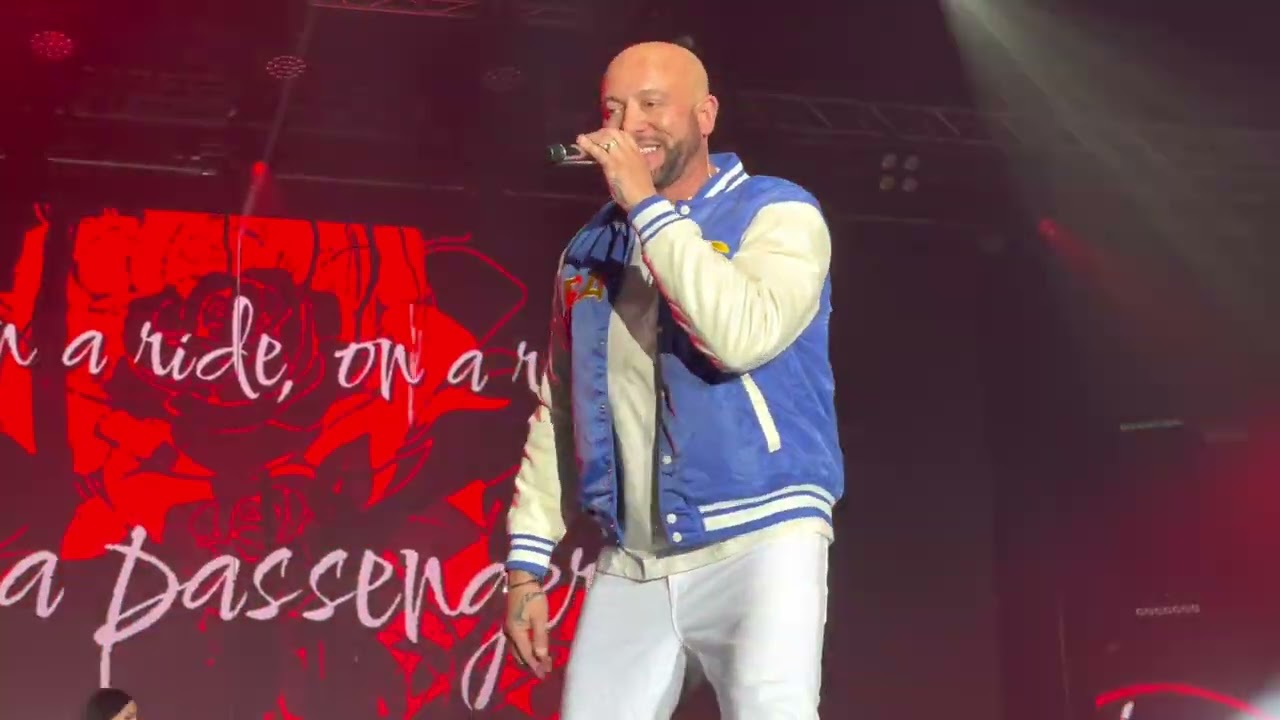 Aqua - Roses Are Red (Live in Tel Aviv 05.01.23)