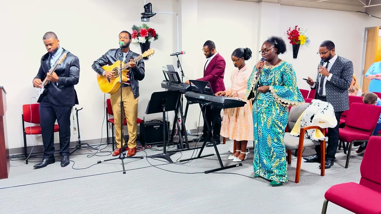 PRAISING SONGS 