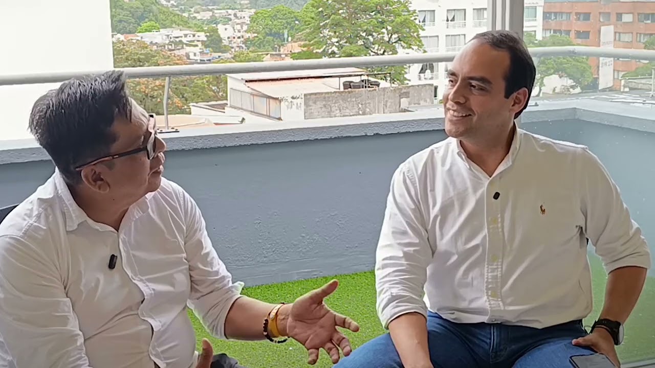 El senador Alejandro Vega del Partido Liberal, autor de la #LeyDeMotos 