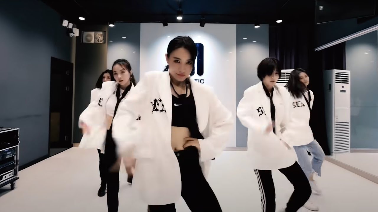 7SENSES - Who Is Your Girl