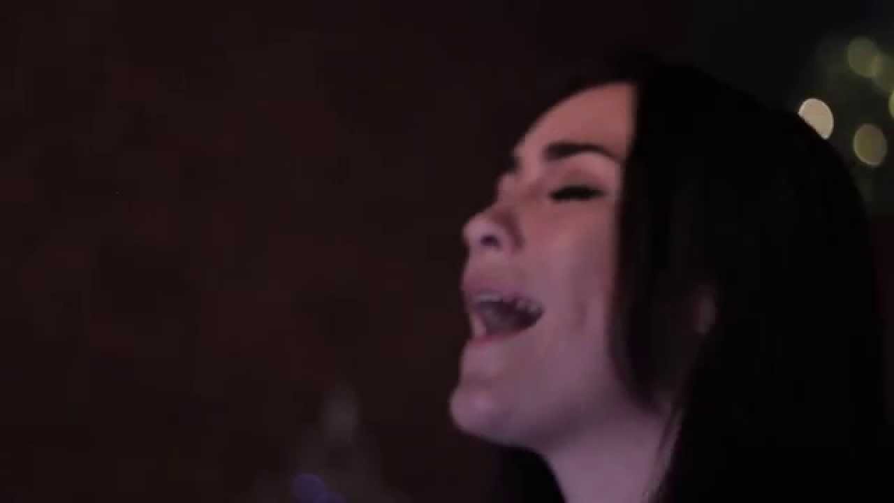 Lola Saunders - Habits (Stay High) Cover