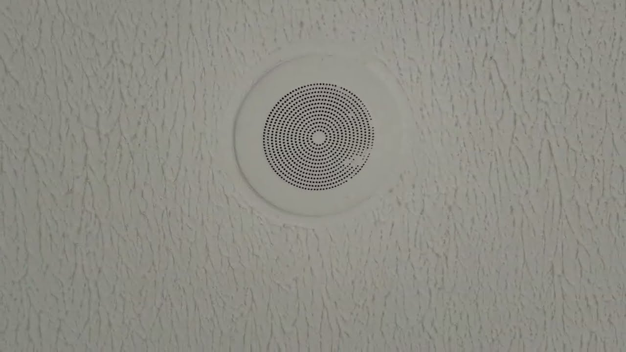 Generic Unbranded 100v Line Speaker BLASTING @ The Galleries, Bristol 