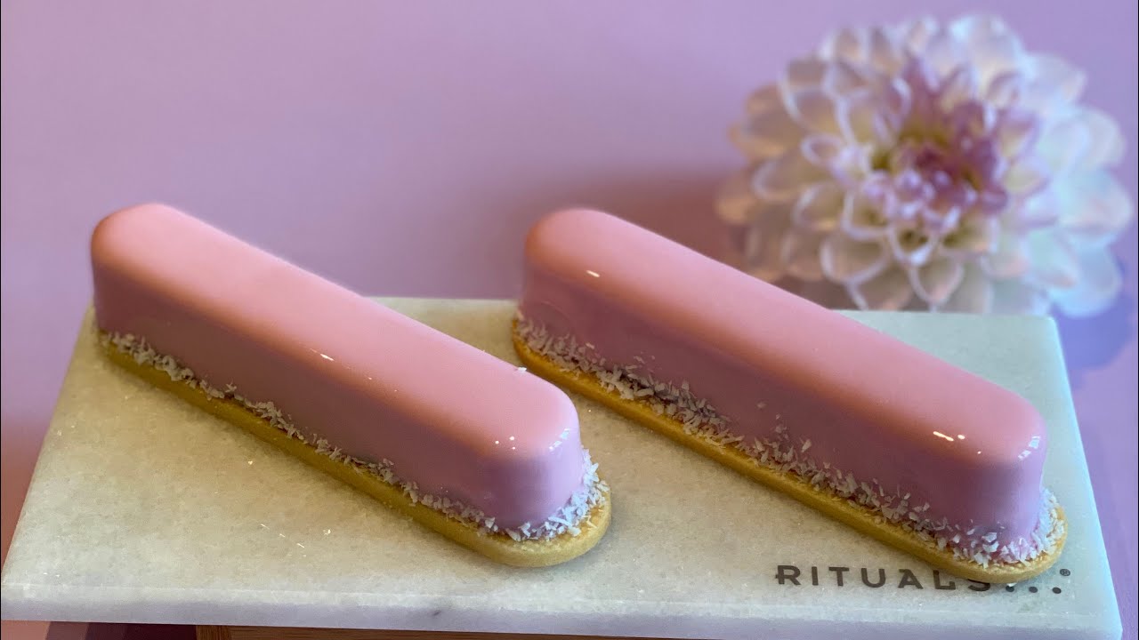 Very delicious dessert ❤️ mousse eclair “Strawberry fantasy”🍓🍓🍓