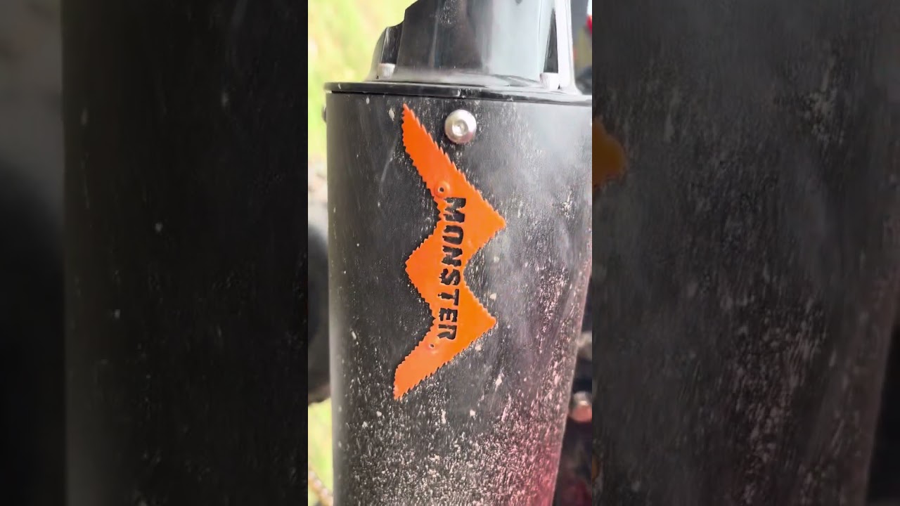 Yamaha raptor 700 Monster slip-on exhaust!