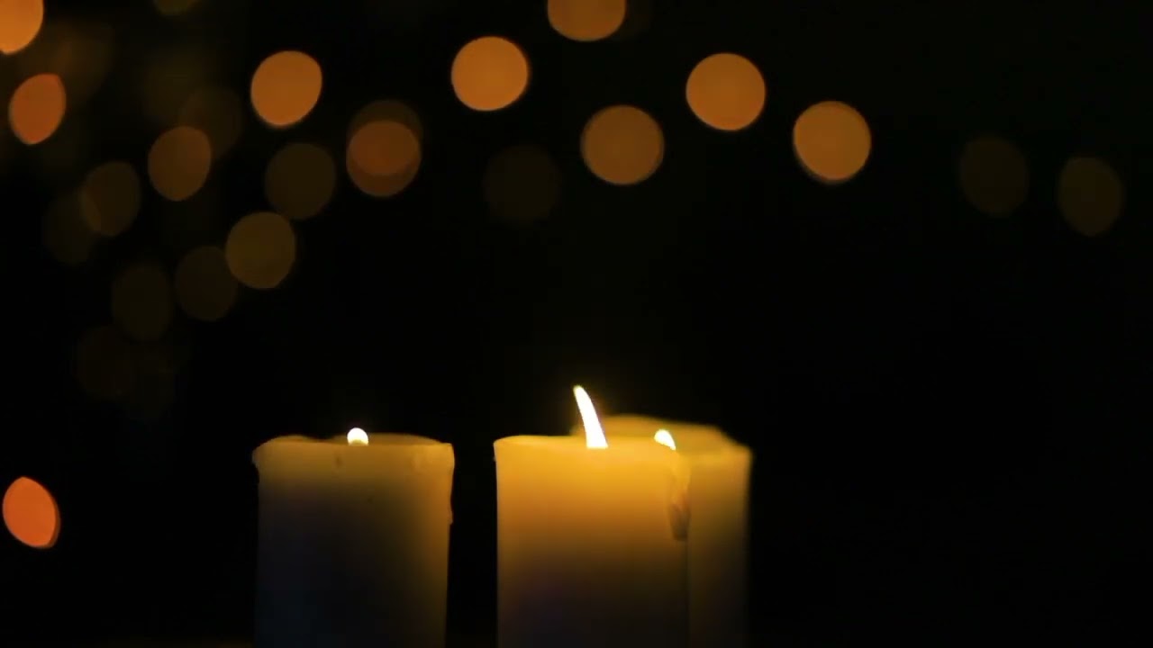 Relaxing music||accompanied by a piano and candles in the dark