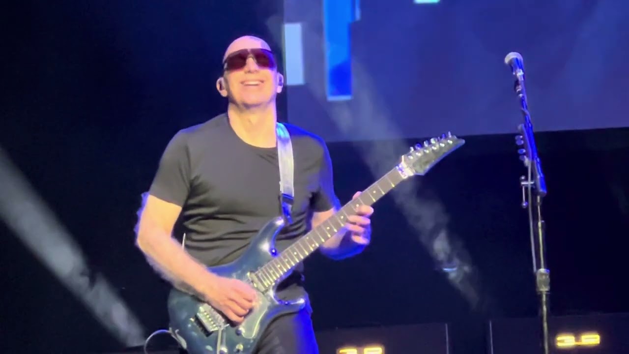 Joe Satriani – “Blue Foot Groovy” – Live – Jacksonville, Florida 3/26/2024 ￼