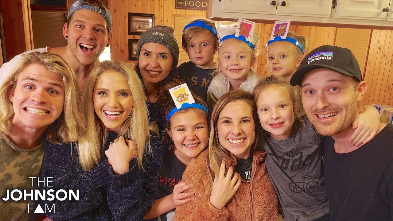 TOP SECRET WINTER VACATION! ❄️ with Cole & Sav + Slyfox Family!