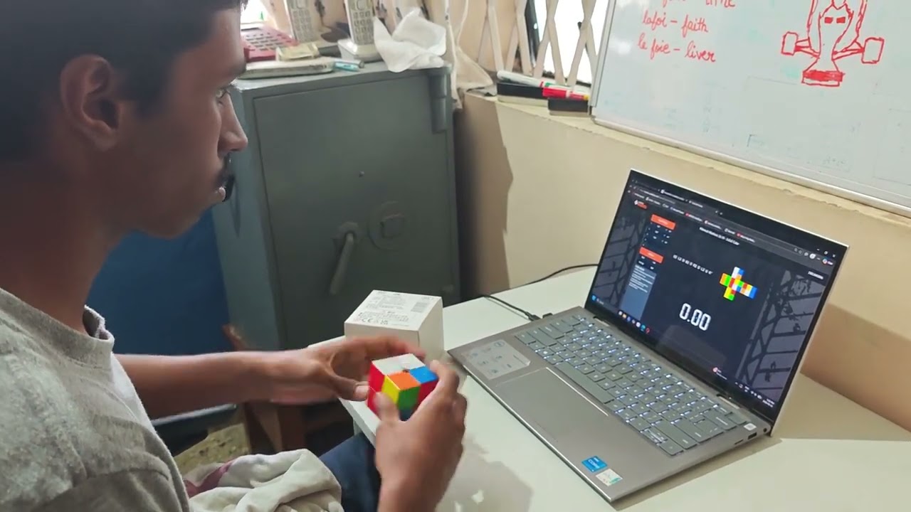 Cubelelo 2x2 solves