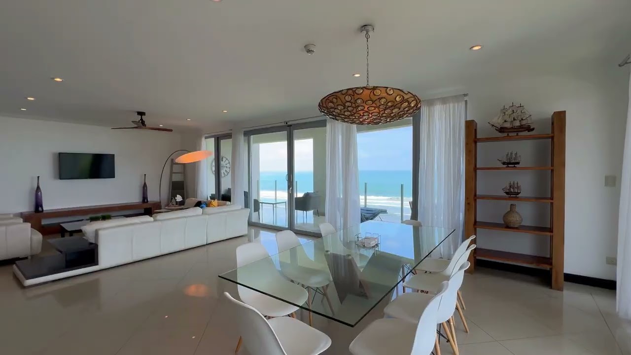 Luxury Beachfront Living: 4 Bedroom Condo in Diamante Del Sol, Jaco Beach