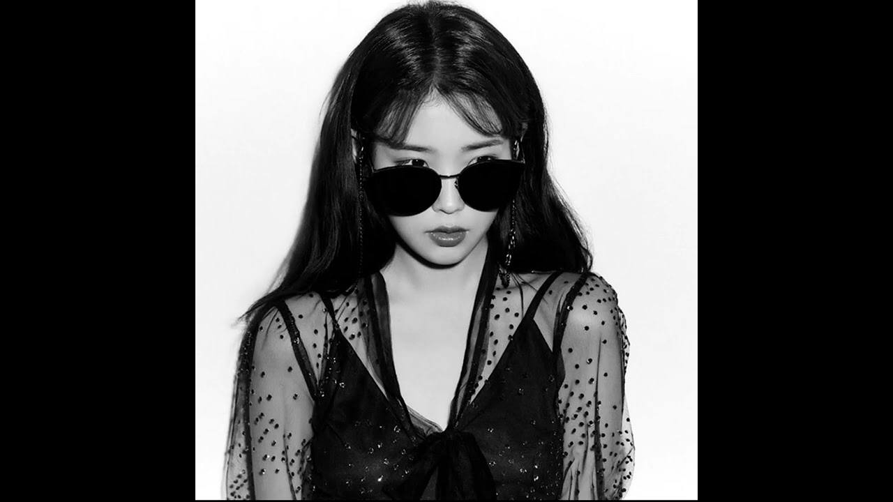 IU(아이유) - 까만안경 (AI cover)