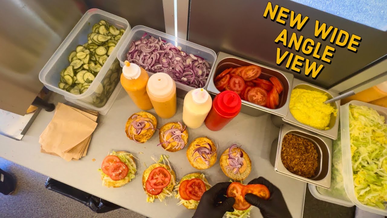 POV: FOODTRUCK IN FARMHOUSE EVENT 🍔🤘 | Making cheese burgers inside foodtruck || Head Mount View ||