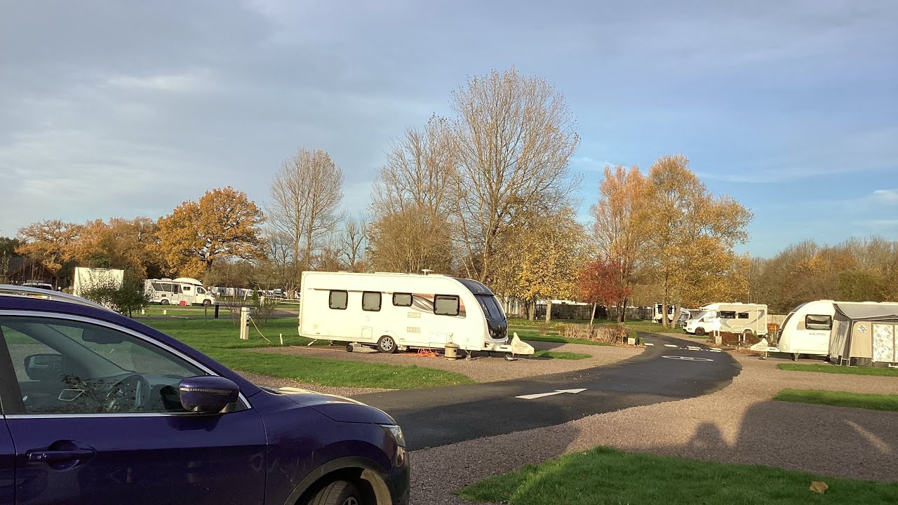 Review of Strathclyde Country Park caravan and motor home club site