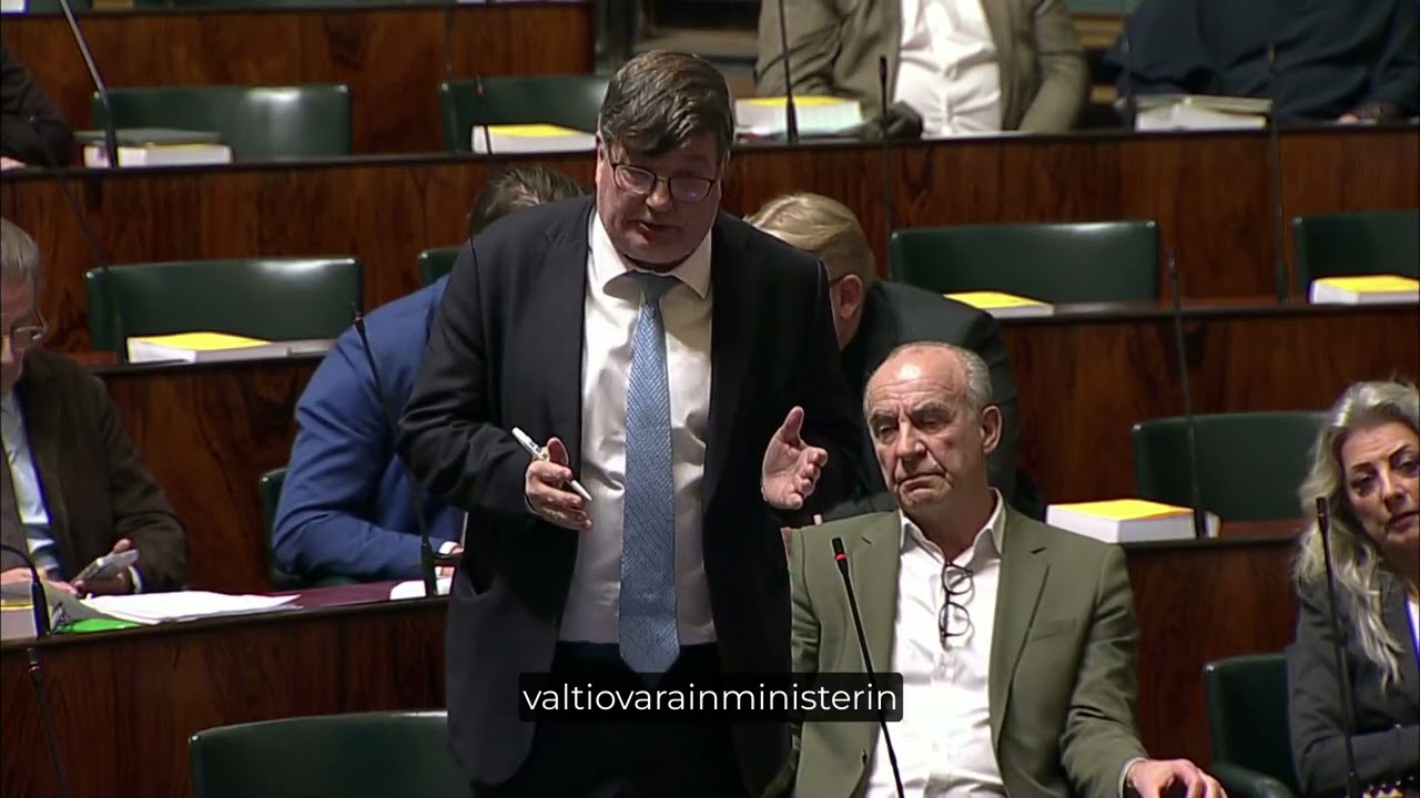 Eduskunnan täysistunto 26.11.2025