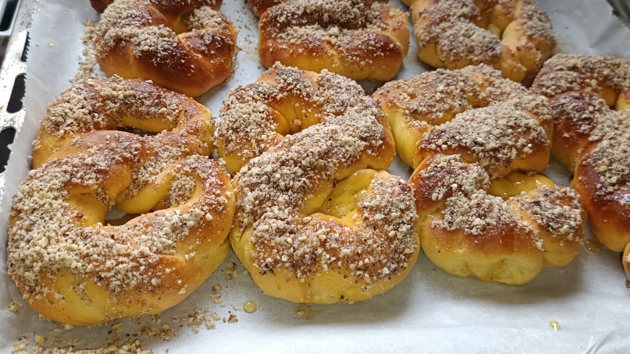 Mucenici moldovenesti foarte pufoși  de post (vegan )/reteta simpla și delicioasă