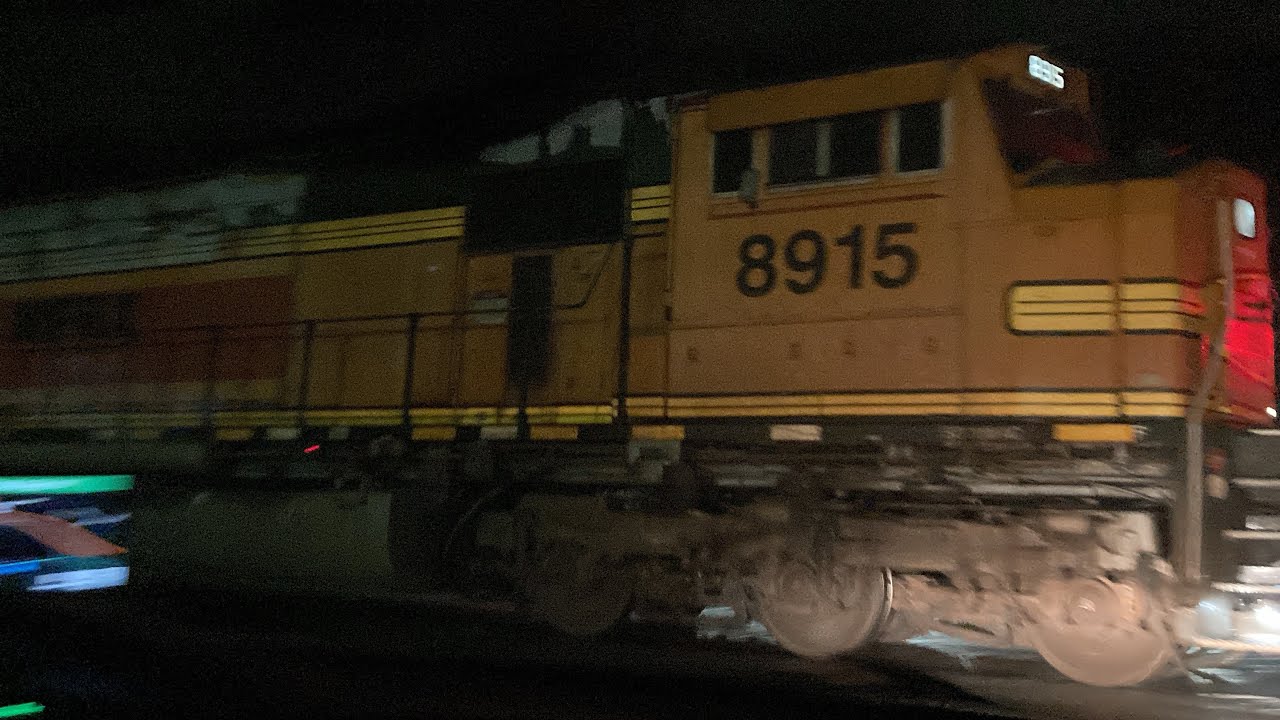 NS 3648 leads 12G through Creighton, PA with WFRX 8915 trailing!| 1/9/24