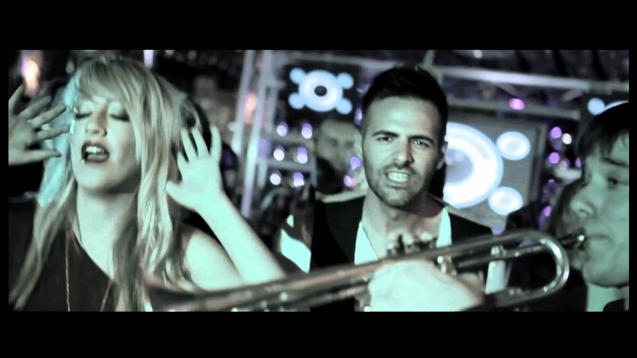 CARLOS JEAN - Gimme the Base (DJ)