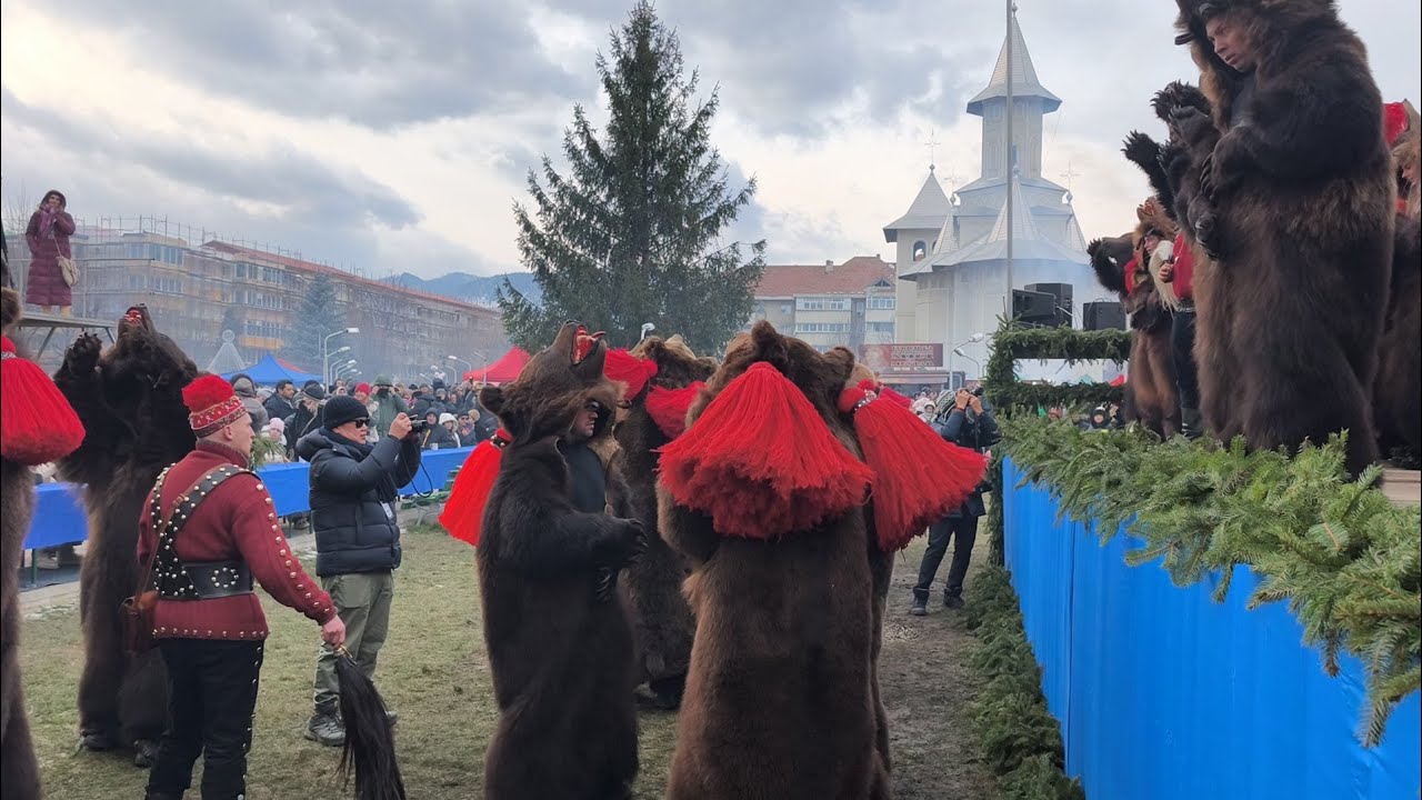 #37 #CUSTOMS #TRADITIONS FESTIVALUL DE DATINI SI OBICEIURI COMANESTI 2025: URSUL DE LA LEORDA 