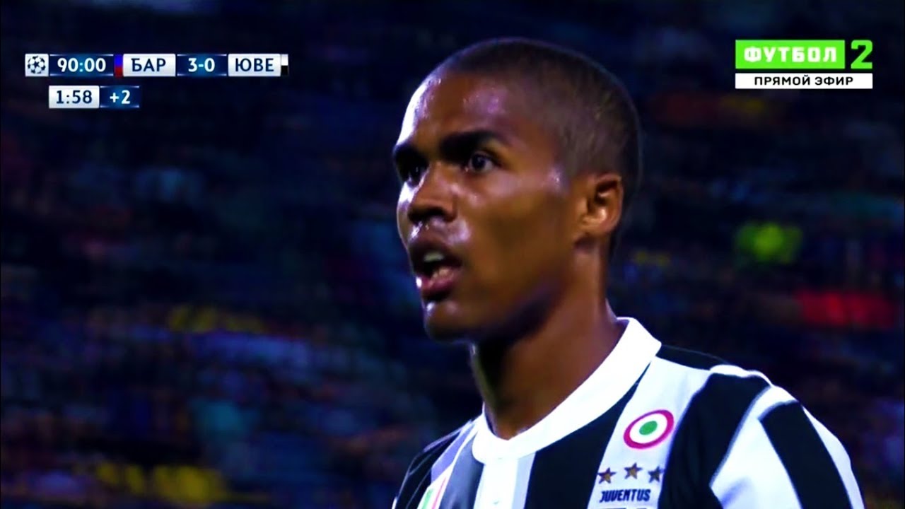 Douglas Costa Just Unstoppable in Barcelona