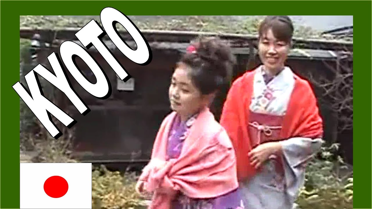 🚶‍♂️ Trip to Kyoto - Part One: Kimono Rental - Walking in Japan 京都着物レンタルへの旅 - 日本のモンスター