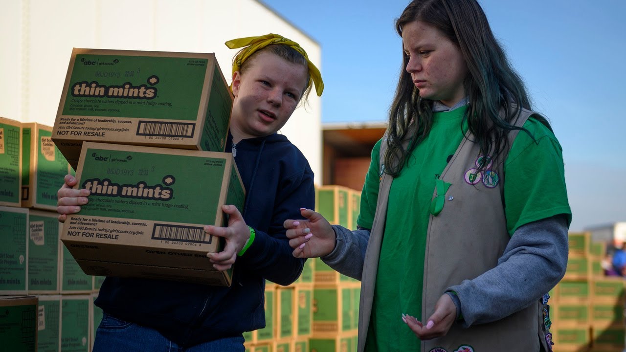 Watch as more than a million boxes of Girl Scout cookies are delivered in Sacramento