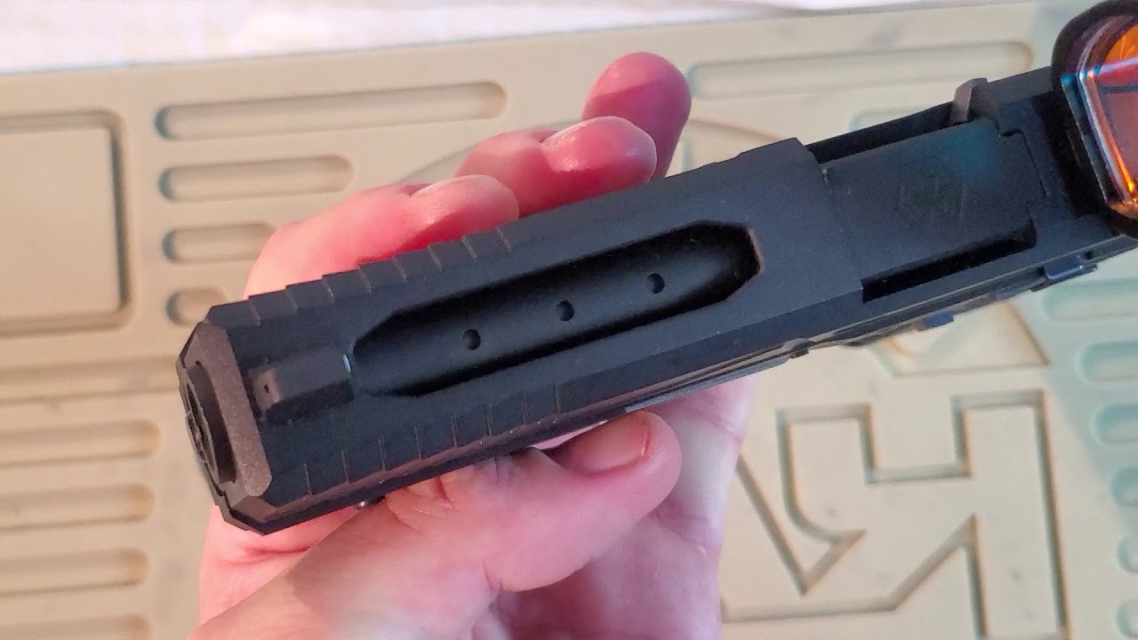 Overview of Armourer Works VX7 Optics Ready GBB Airsoft Pistol (AW-VX7310)