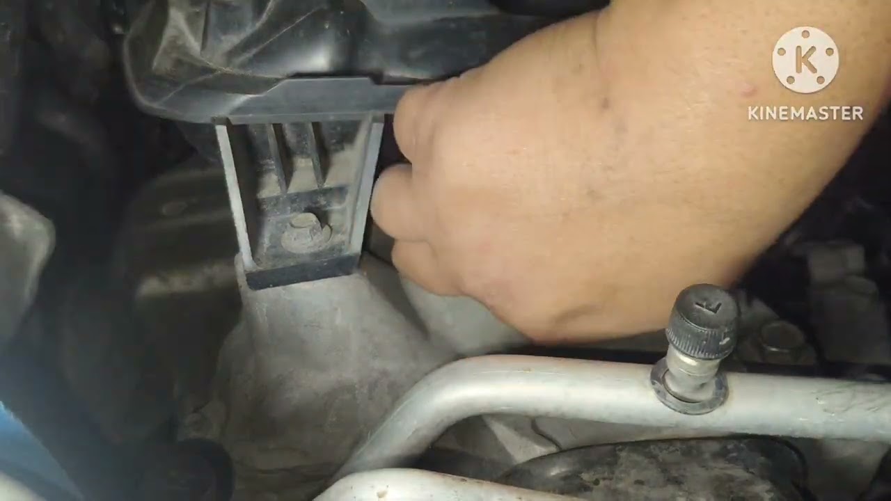 Nissan Almera pano maglinis ng PCV valve at sintomas na barado na