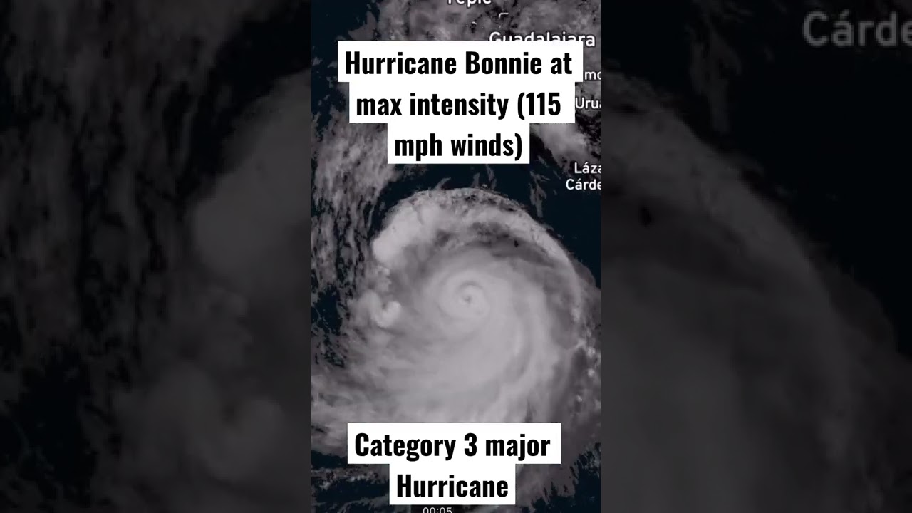 Major Hurricane Bonnie 2022
