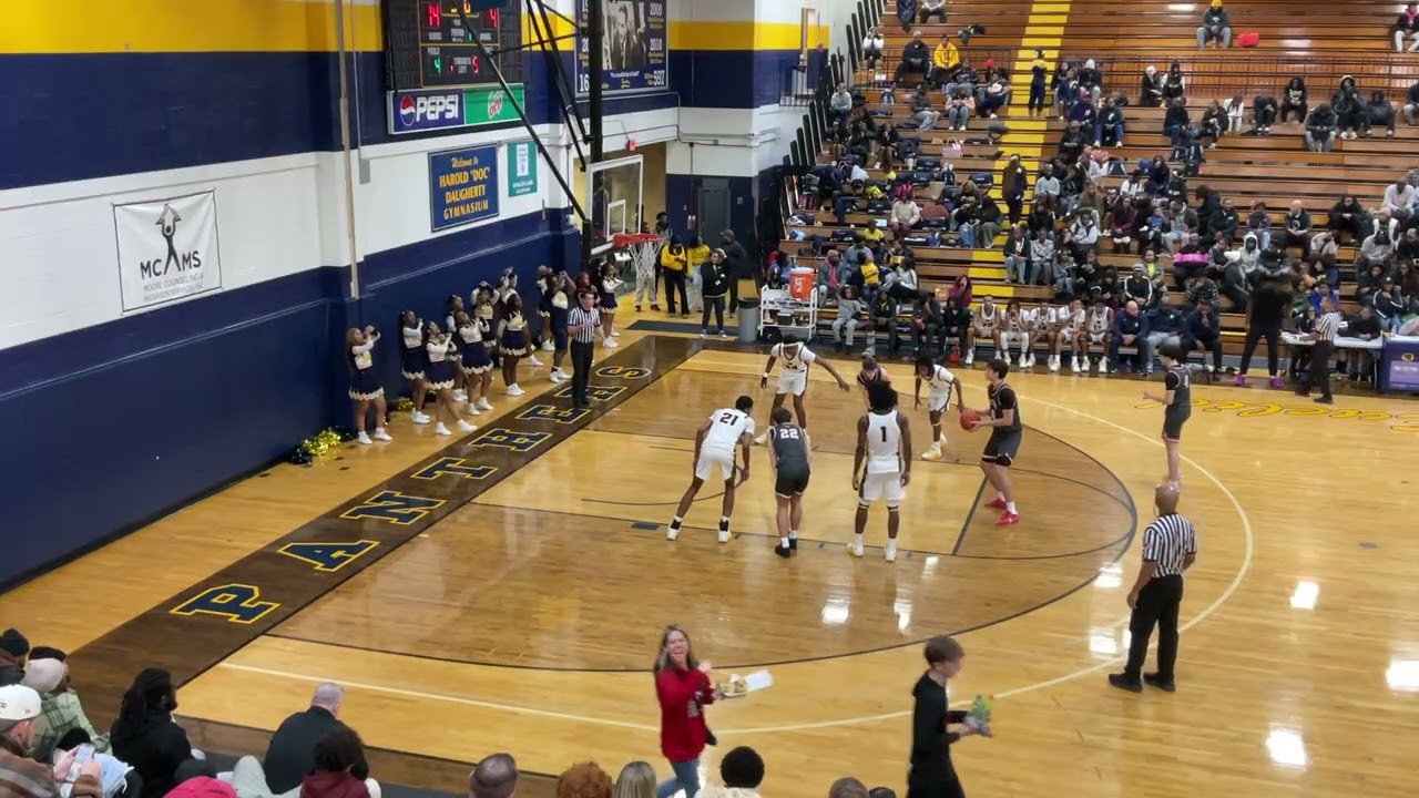 Mentor Varsity at Euclid - 12/12/25 - 1st Quarter