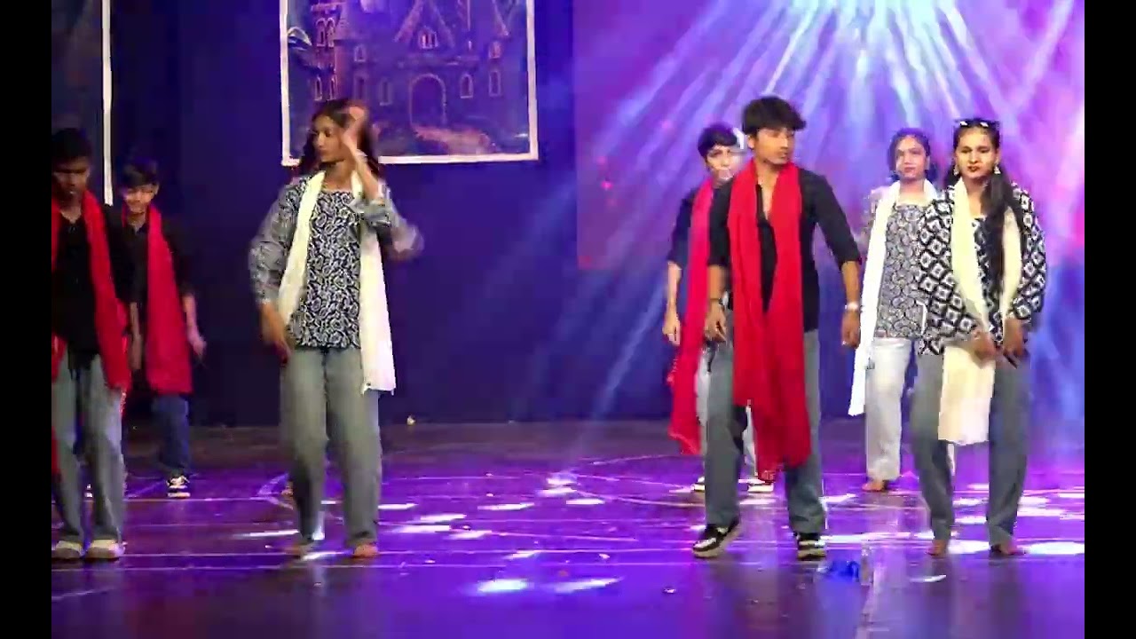 8th Std Bollywood Dance Performance | St Mary's Buds Blossom School | Annual Day