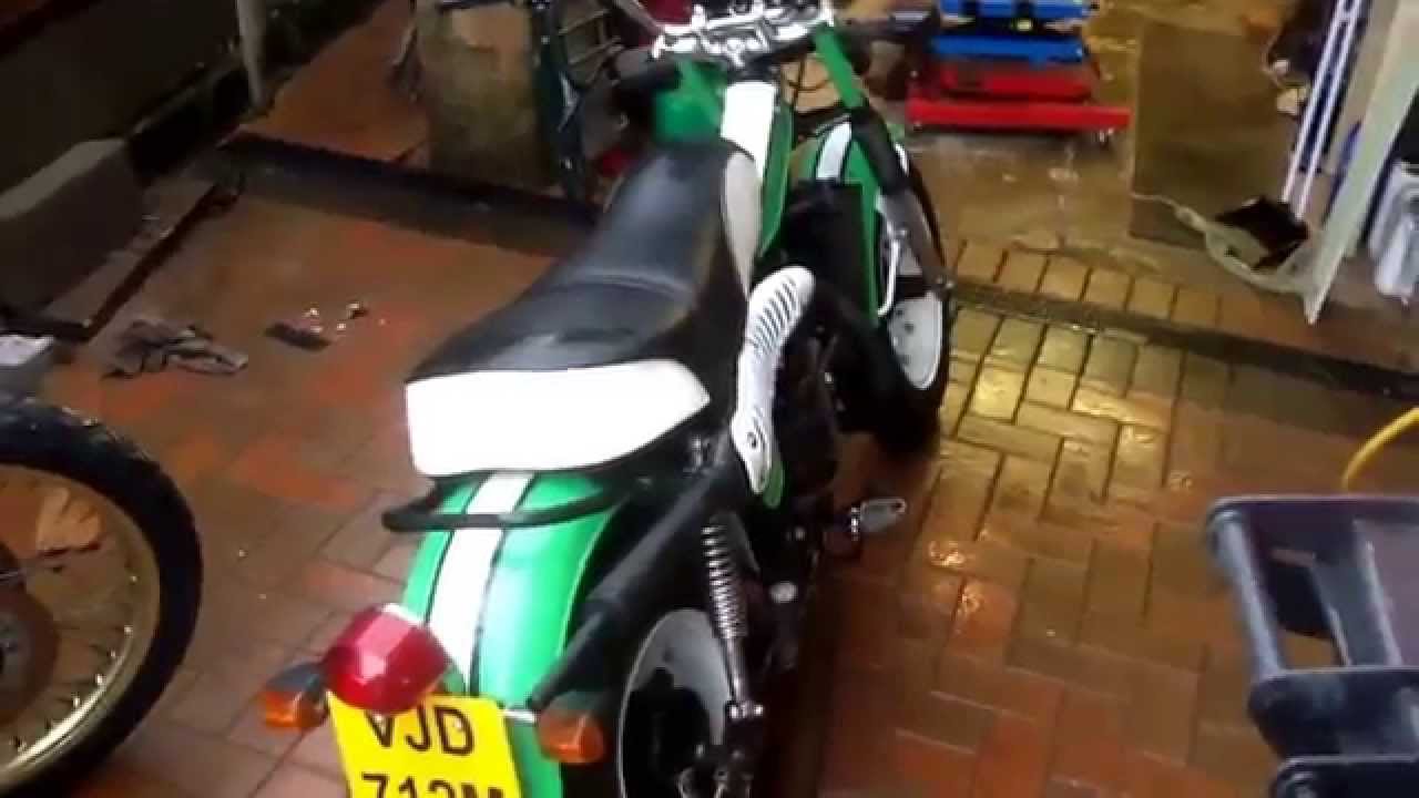 Suzuki RV125 fitted with kawasaki AR 125 full power engine, wolf in sheep's clothing