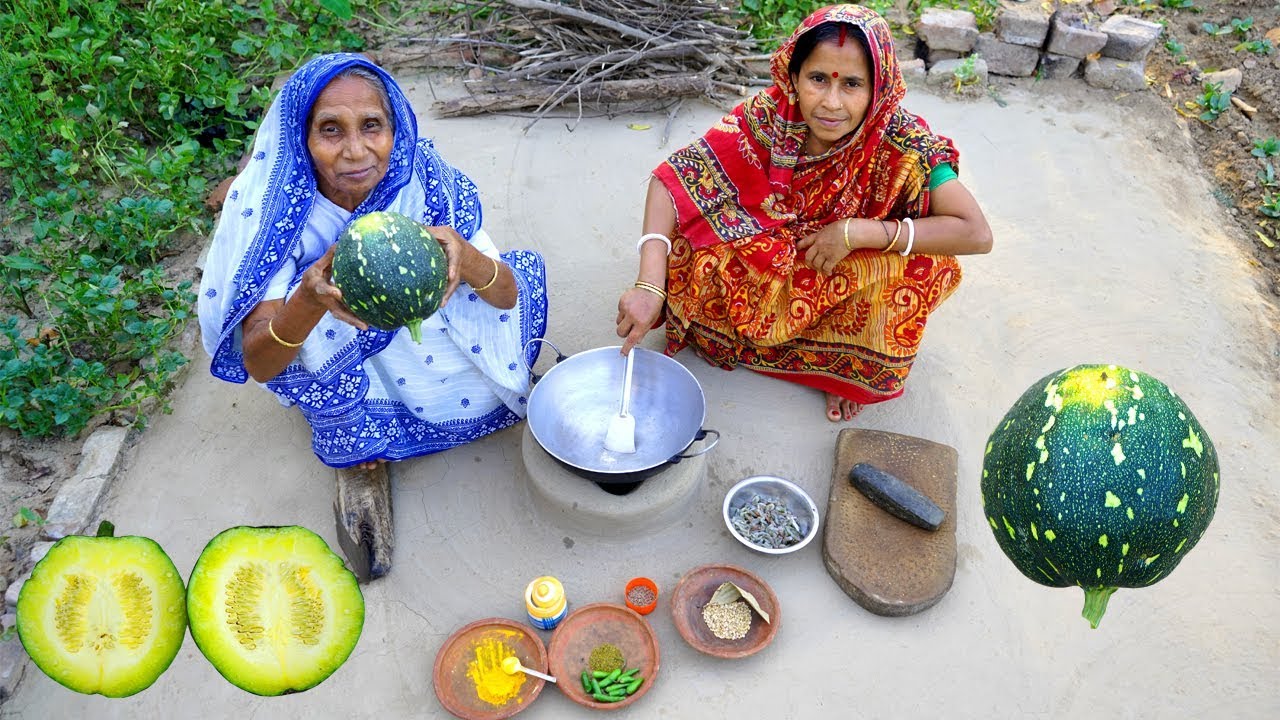 Cooking Farm Fresh Green Pumpkin & Prawn Curry prepared by Grandmosther | Kumra Chingri Recipe