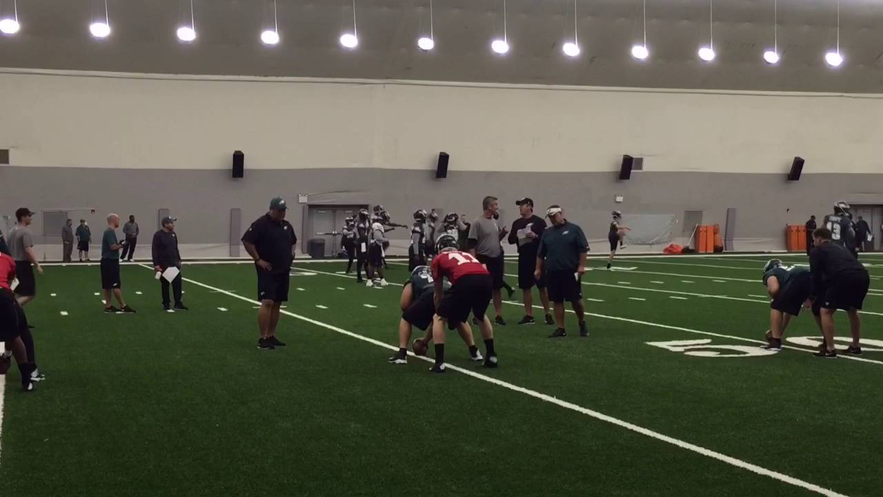 Carson Wentz at Eagles rookie camp day 1