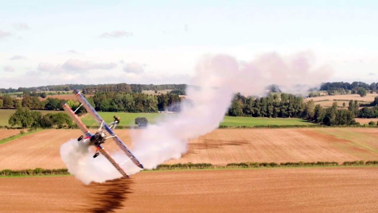 Wingwalking with Aerosuperbatics Flying Circus