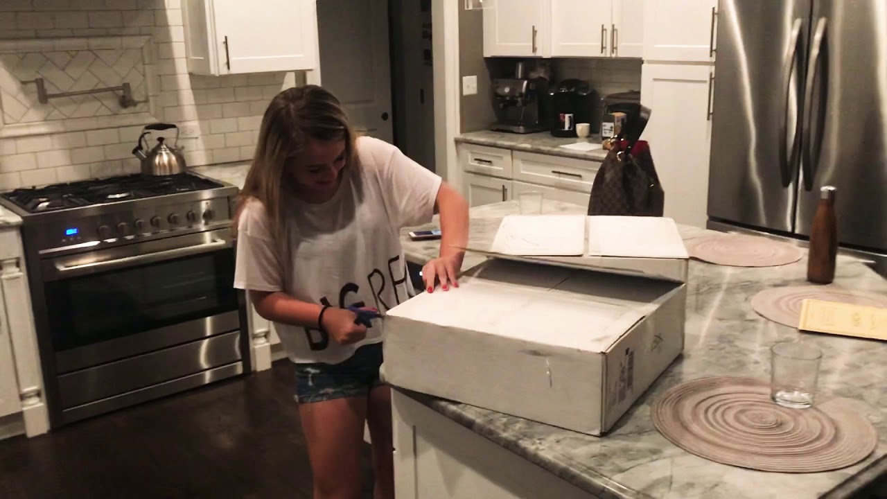 Taylor Swift VIP boxes arrive!