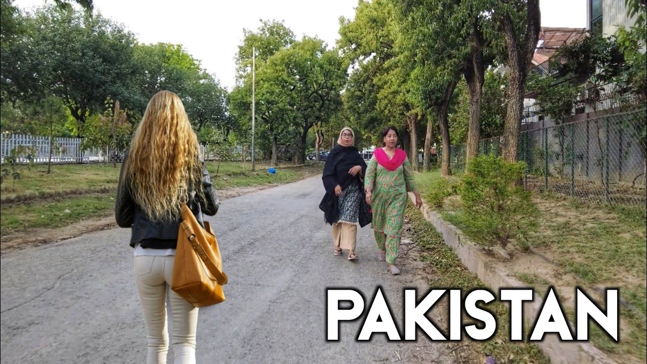 Pakistan, LUXURY AREA in Islamabad - Walking Tour 4k 2025