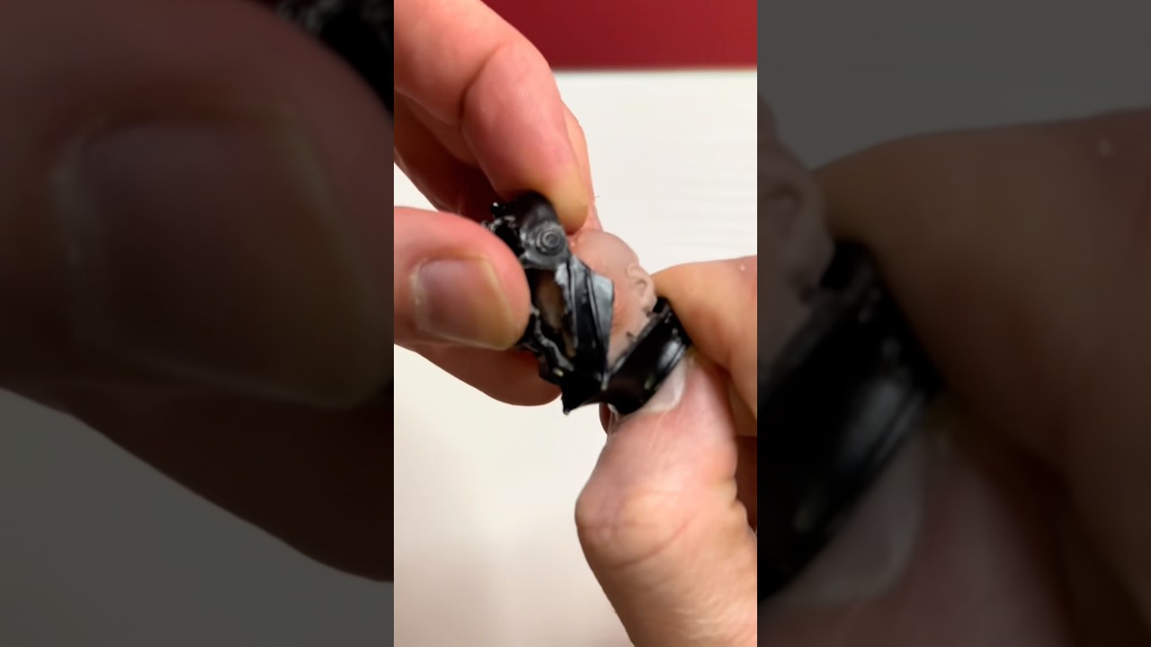 Cool secret to the Duel&rsquo;s End Vader! #starwars #starwarsblackseries #actionfigures #toys #darthvader