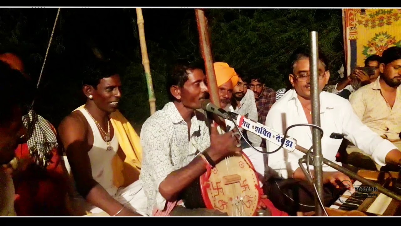 धारु भील - वीणा भजन कलाकार। 
लाइव- माँ हड़काई मन्दिर प्राण प्रतिष्ठा देवडा 2019