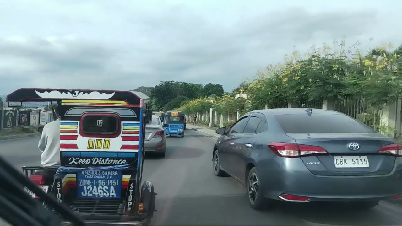 Diversion route, if heavy traffic on main road. Gov. Camins crossing airport Canelar Zamb. City Phil