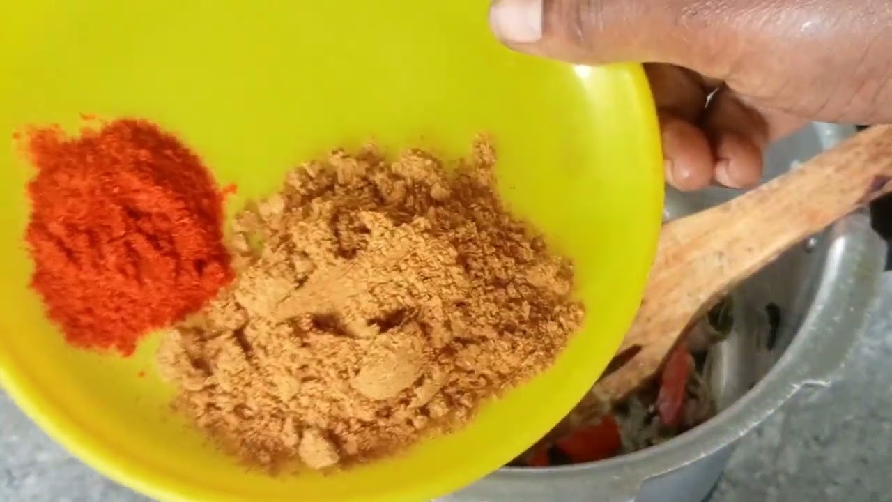 Vegetable Biriyani 🫕🥗 #shorts #food #foodie # recipe #lunchbox.. Like & Subscribe🌹🙏