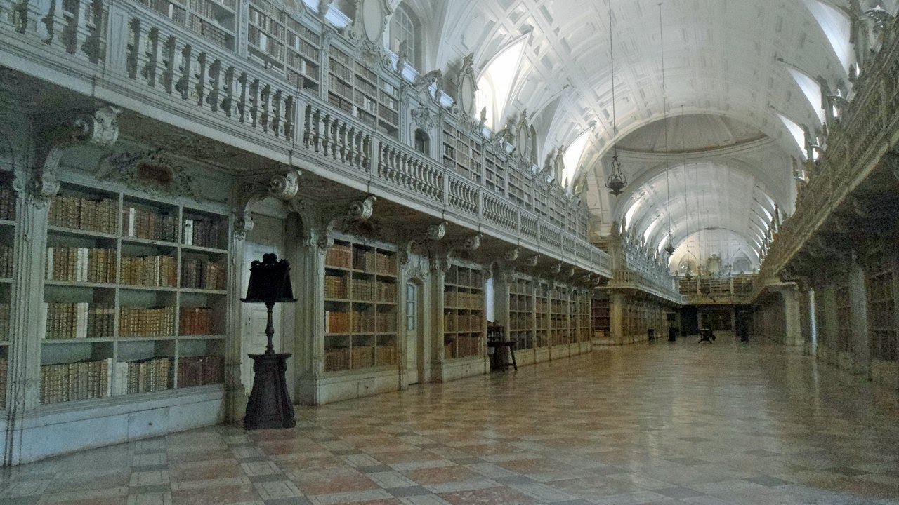 Dentro do maior Monumento de Portugal: Palácio de Mafra