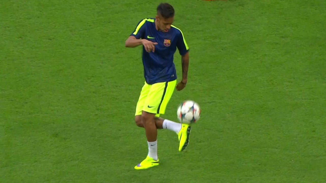 Neymar was different in Barcelona. 👑 | Skills, Goals, Dribbling